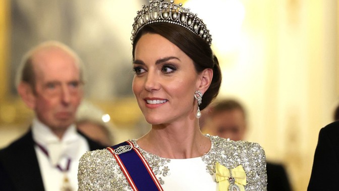 Tajemství krásy Kate Middleton: Princezna z Walesu miluje šípkový olej a lak na vlasy za 90 korun