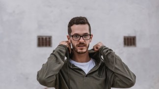 Lukáš (40): Otec si myslí, že když nemám rodinu, jsem zkrachovalec. Ale já jsem se svým životem spokojený