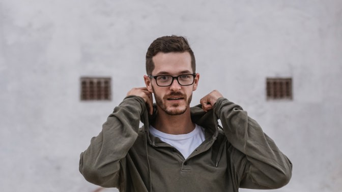 Pavel (32): Sestra se mnou nemluví už dlouho. Závidí mi, že mám rodinu a klidný život