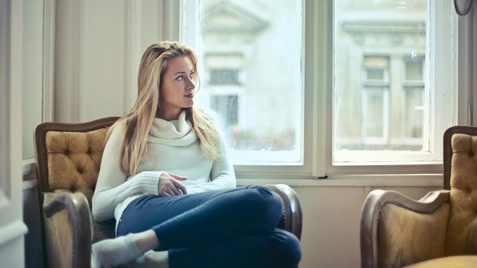 Anežka (25): Můj přítel je asociál, pořád chce jenom sedět doma. Doufám, že najdeme nějaký kompromis