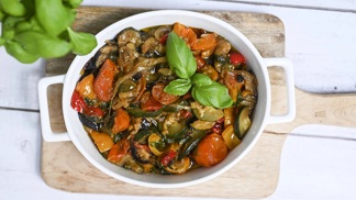 Ratatouille: Jednoduchý francouzský recept dá vyniknout lilku, paprice i cuketám