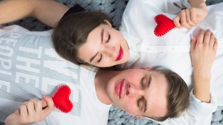 Velký horoskop lásky na březen 2023: Býky čeká období divokosti, Kozorozi nechť mírní jazyk