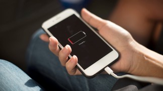 Nejbizarnější fobie: Panický strach z větru, vybitého telefonu či koupání