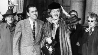 První transgender celebrita: Christine Jorgensen zastínila i dánskou královskou rodinu