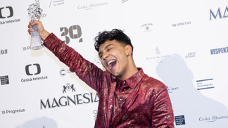 Nejdojemnější okamžik Českého lva 2023: Marsell Bendig získal sošku za první filmovou roli, uzavřel tak svůj pohádkový příběh