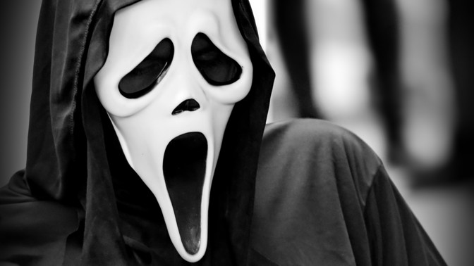 Oběť slavného filmu Vřískot: Dva školáci v maskách ubodali kamarádku