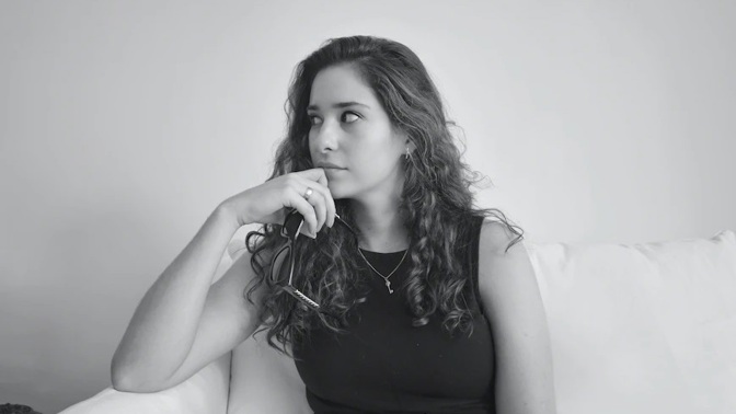 Valérie (36): Milenec mě donutil k rozvodu. Už dva roky čekám, až udělá to samé