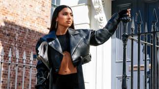 Crop topy trendem jara: Nejen zkrácená trička odhalující bříško, ale i blejzry a bundy pro méně odvážné