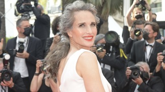 Tajemství krásy Andie MacDowell (64): Nevychází ven bez SPF 50 a v životě by nešla spát bez odlíčení