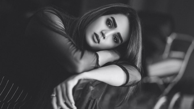 Alenka (29): Nechci macechu na své svatbě, ale táta bez ní nepřijde. Jak já tu ženskou nesnáším