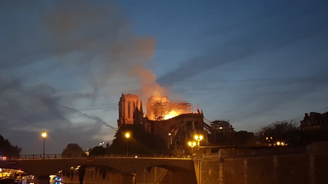 Požár pařížské dominanty: Katedrála Notre-Dame vydala překvapivá tajemství