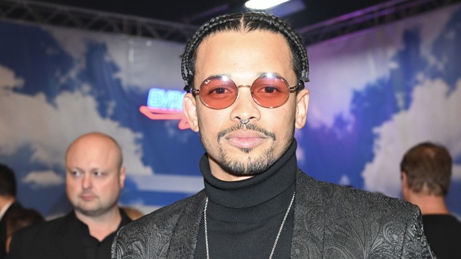 Módní ikona Ben Cristovao: Obleky si nechává šít v Dubaji a raduje se z delších vlasů, které různě zaplétá