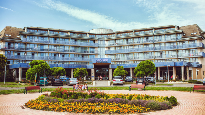 Jarní wellness v Park Inn by Radisson Sárvár Resort & Spa