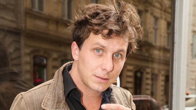 Moderátor Cen Anděl Kryštof Bartoš o divokém mládí: Každý musí někdy dospět, houbičky u Brna už nehledám