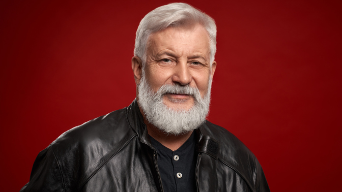 Jaromír (54): Manželka přiznala šediny, ale vůbec jí to nesluší. Doufám, že se vzpamatuje