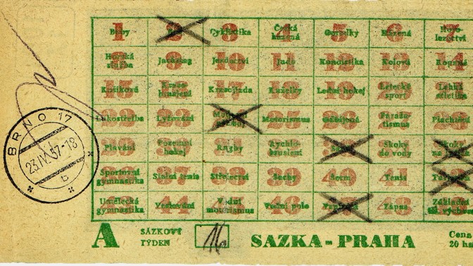 Takto vypadala první sázenka Sportky. Pod každým číslem byl jeden sport, díky tomu vlastně loterie dostala své jméno.