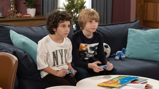 Tento týden v Ulici: Velikonoce poznačí útěk z domova, Skyler zase dělá problémy