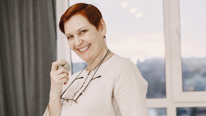 Květa (52): Kamarádčin bývalý manžel není vůbec k zahození. Ona už zájem nemá, ale já bych si dala říct