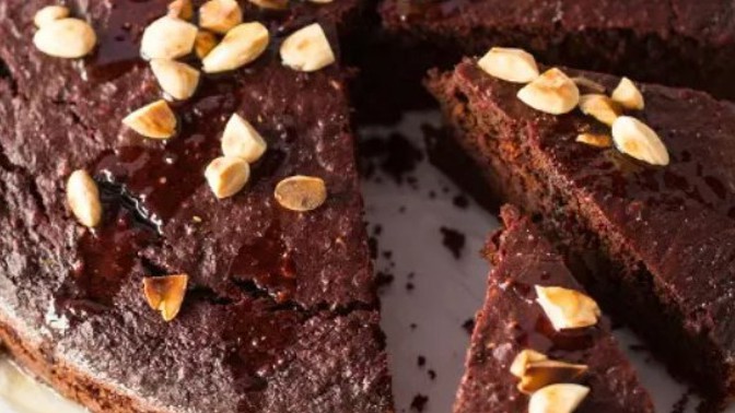 Dort z čokoládové pěny: Dýchá romantikou, chutí i luxusem