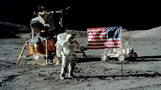 Záhadná měsíční nemoc: Astronauty trápí ztráta paměti, změny nálad a bolesti kloubů, zřejmě za to může záření