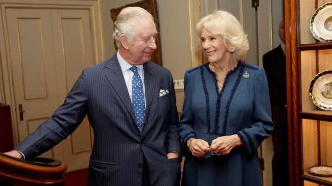 Příběh osudové lásky Karla III. a Camilly: Milují se už 50 let, překonali zlobu královny i zveřejnění skandální konverzace