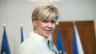 Korunovace krále Karla III.: První dáma Eva Pavlová je přirovnávaná k princezně Dianě. Ta podoba, píší lidé