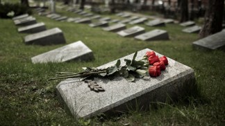 Láska až za hrob: Manžel Peggy Harris zmizel krátce po svatbě, hledala ho dlouhých 70 let