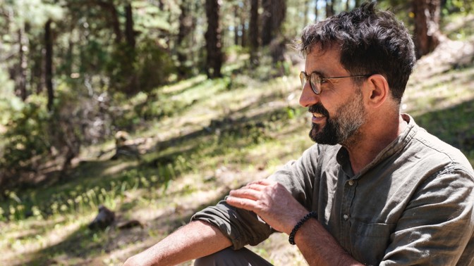 Olda (48): Při houbaření nás se synem zastihla bouřka. Nebýt záhadného staříka, přišli bychom o život