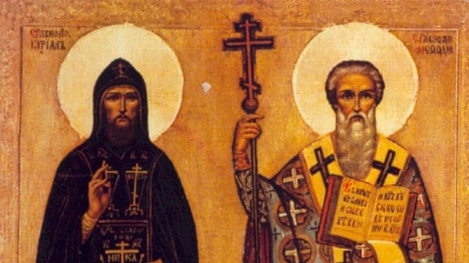 Cyril a Metoděj: Dva bratři, kteří na svých poutích stavěli speciální dvojramenné kříže a „vytvořili“ jazyk hlaholici