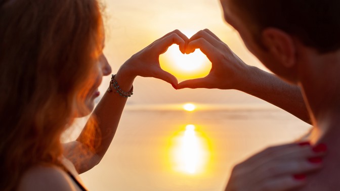 Horoskop lásky na červenec 2023: Intimní partie Kozorohů si neodpočinou, na Střelce čekají nebezpečné svody