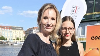 Seznamte se s dcerou Petry Paroubkové a bývalého premiéra Margaritou (13): Je z ní vrcholová plavkyně