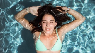 Horoskop: 3 znamení zvěrokruhu, která se už nemohou dočkat, až skočí do bazénu