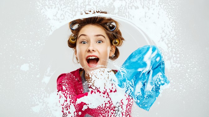 Horoskop: 3 znamení zvěrokruhu, která mají vážně zvláštní vztah k úklidu