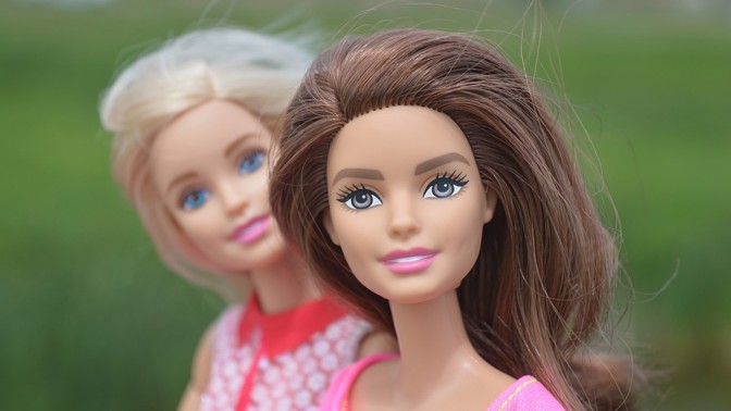 Barbie a horoskop: Tři znamení, která mají doma legendární panenku