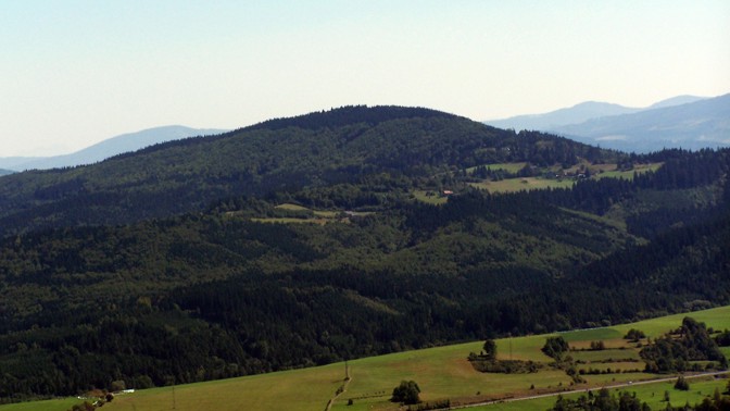 Tip na výlet: Místo v Beskydech, opředené mnoha pověstmi o čertech nebo ztraceném psovi, to je hora Gírová