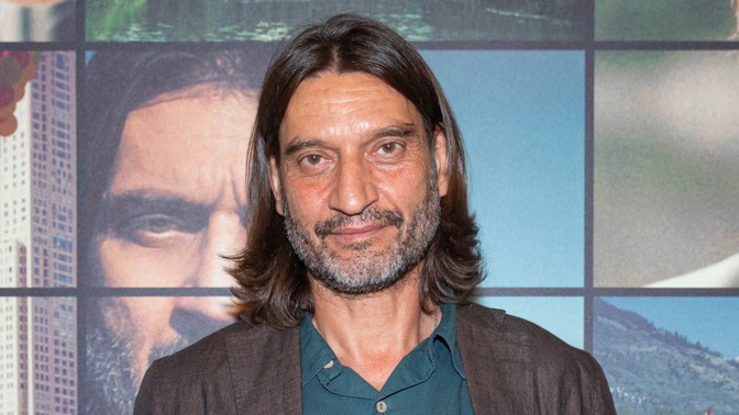 Herec Ivan Franěk z filmu Dvě slova jako klíč: Za láskou jsem utekl do Francie na rok, už jsem tam 30 let a máme čtyři děti