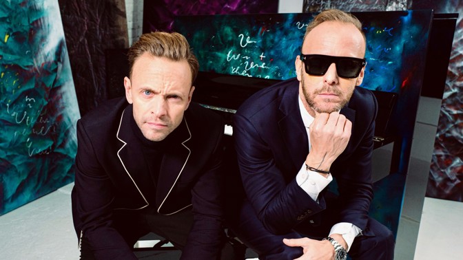 Umělec Maxim Havlíček o zvláštním poutu, které má se svým dvojčetem Karlem: Nejradši vedle sebe sedíme a mlčíme