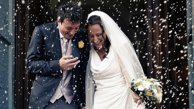 Svatební tradice: Novomanželům můžete hodit do cesty nejen rýží, ale i tyto rostliny