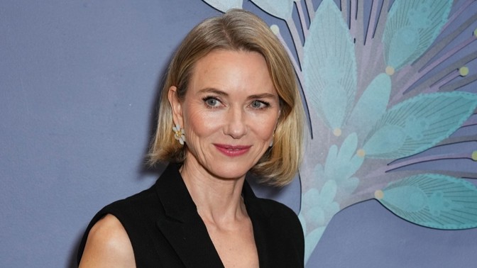 Menopauza v 36 letech: Peklo, o kterém ví své slavná herečka Naomi Watts. Teď po padesátce se ale cítí nejlíp v životě
