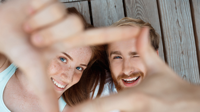 Jak jsem potkala svou osudovou lásku: Čtyři ženy otevřeně popsaly příběh svého seznámení s partnerem