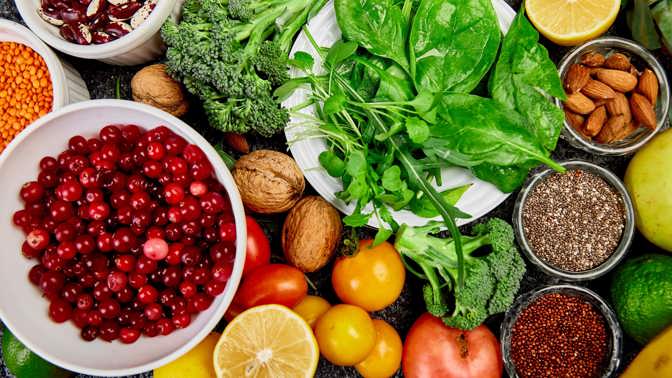 Letní stravování –⁠ držte se lehkých pokrmů, které zasytí!