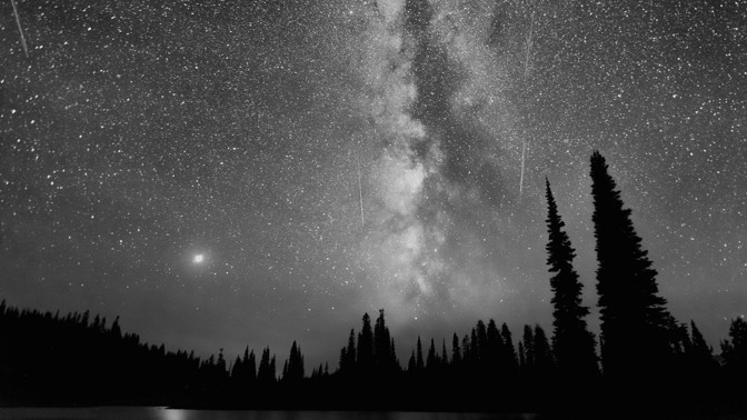 Meteorický roj Perseidy: Nejlepší čas na pozorování bude v noci z 12. na 13. srpna