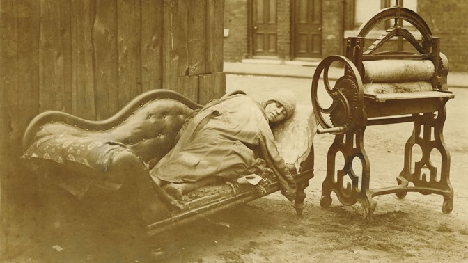 Anorexie v 19. století: Příběh postících se dívek několik let děsil, ale i fascinoval viktoriánskou společnost