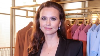 Herečka Zuzana Vejvodová a její styl: Jeden den obléknu etno, další vyrazím v kostýmu, říká Klára ze seriálu Jedna rodina