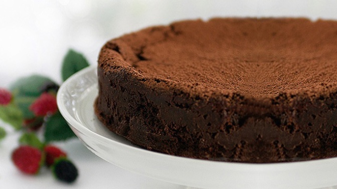 Čokoládový koláč ála truffles aneb i bez lepku můžete mlsat královsky!