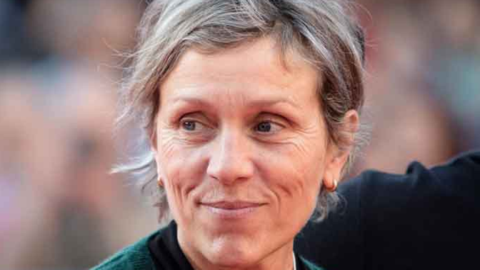 Vzdělání jí umožnili pěstouni. Herečka Frances McDormand by jinak Oscara za Tři billboardy kousek za Ebbingem možná vůbec nedostala