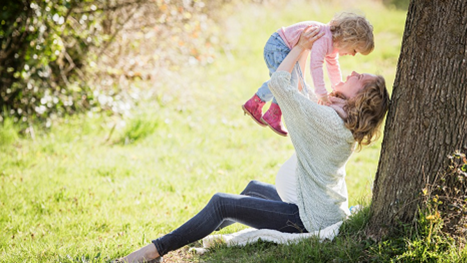 V mladém věku toho zvládáme víc.