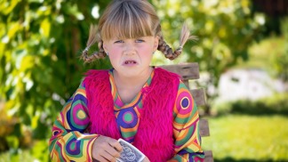 Není dobré dětem příliš přitahovat otěže. Zároveň ale není dobré, když si mohou dělat, co chtějí