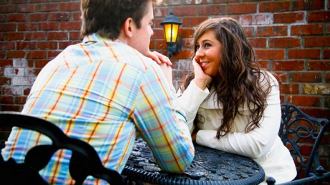 Běžte lásce naproti. V případě, že váš randič není úplně takový, jaký jste si představovala, postupujete riziko, že se to prostě nepovede.