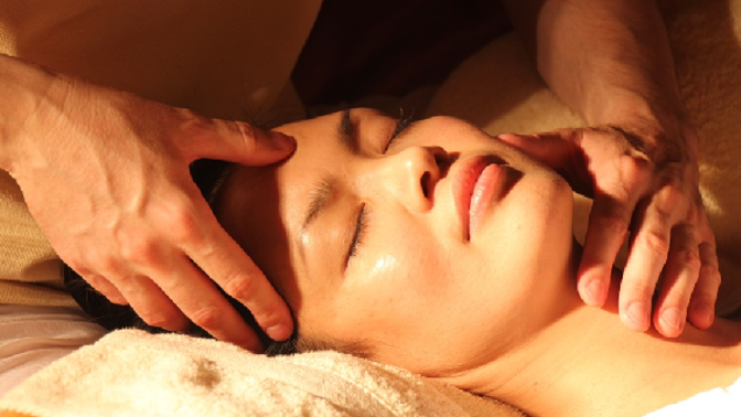 Kineziologie se zaměřuje na svaly, které jsou propojeny s jednotlivými orgány v těle.